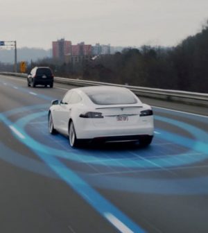 Tesla-VTC-autonomes-300x336.jpg