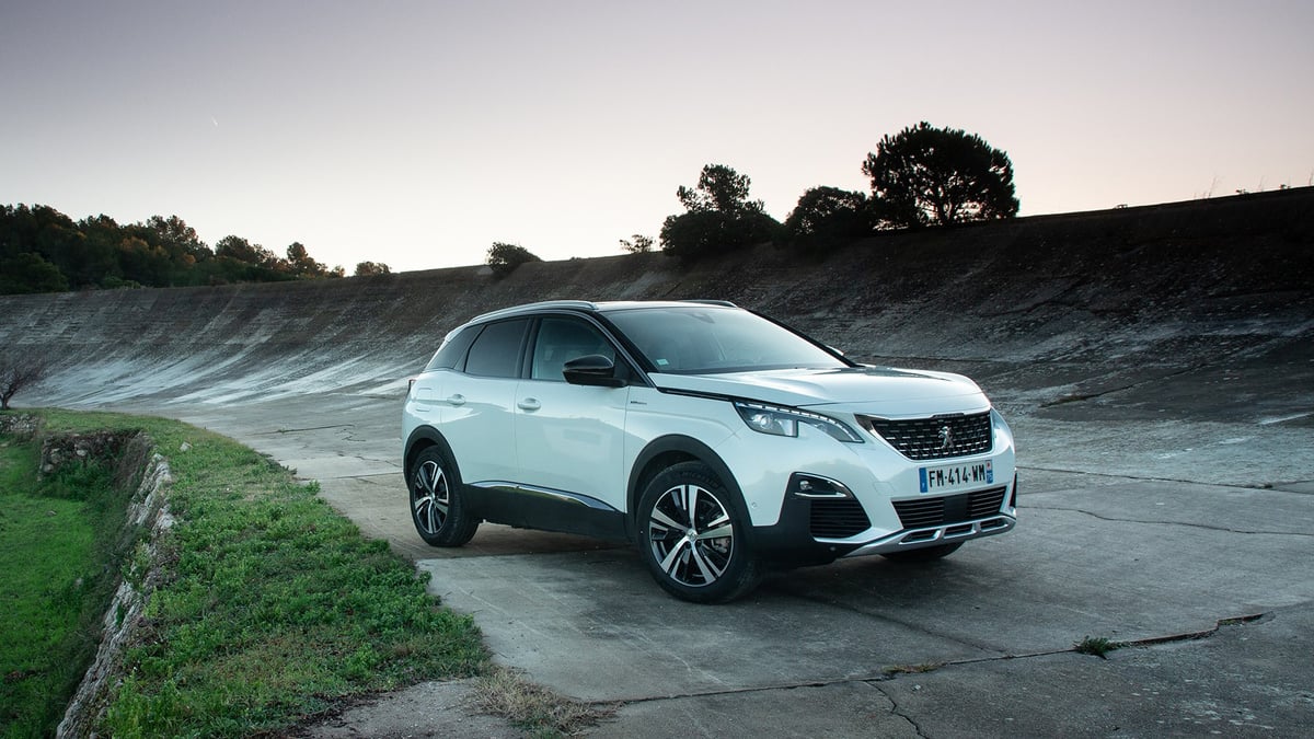 www.automobile-magazine.fr